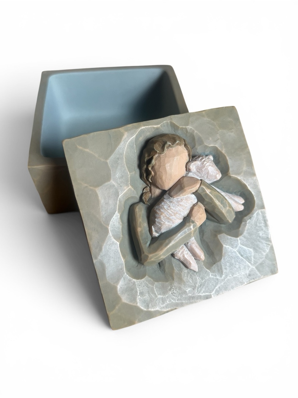Willow Tree Peace on Earth Line “An Embrace of Peace” Trinket Lidded Box Lamb - Picture 2 of 11